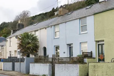 Image de Dolafon, pet friendly, character holiday cottage in Pwllheli