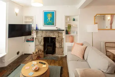 Image de 11 Belgravia Street, pet friendly, with open fire in Penzance