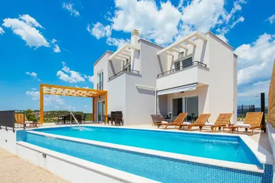 Image de Villa Lomari