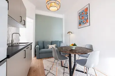 Image de Cosy 3 pièces au Port de Nice