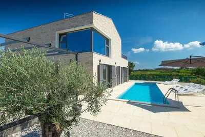 Image de Superbe maison à Novigrad