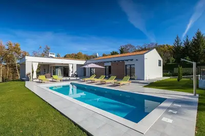 Image de Villa Lara Baksi