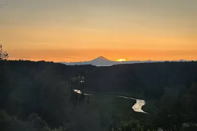Image de Alaskan River View Roost