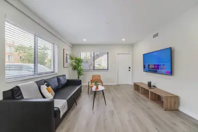 Image de Calle Ocho Apt | Heart of Little Havana