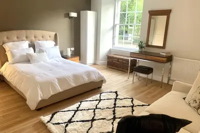 Image de Beautiful Boutique Edinburgh Flat next to Xmas Botanic Lights & Free Parking.