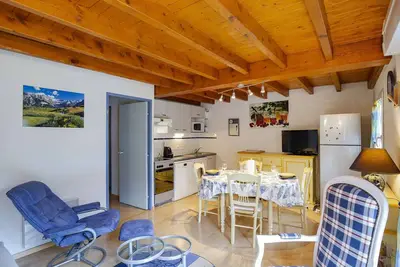 Image de Appartement T4 avec balcon, 4-6 pers, proche centre et télécabine, navette gratuite