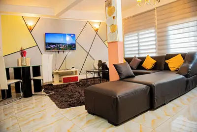 Image de Appartement spacieux et chic près de Centre Yaoundé