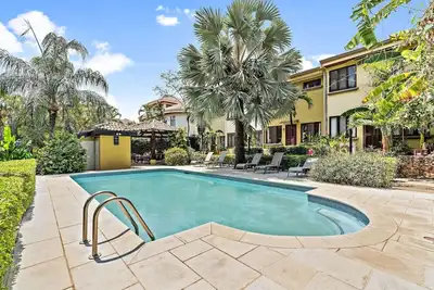 Image de Lsi1: Cozy 2 Bdrm Villa Central and Steps to Beach