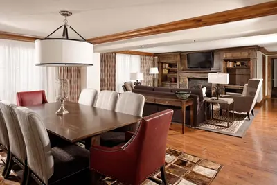 Image de Penthouse Aspen St Regis Residence 2 bed / 2. 5 bath unit available prime weeks