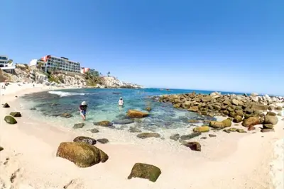 Image de Cabo Oasis-  1 bedroom/1 Bath Steps from private beach