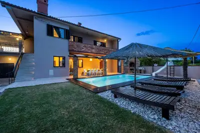 Image de Villa Pupos with pool and jacuzzi