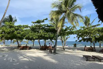 Image de Cozy froant beach studio\n