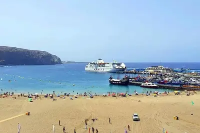 Image de Los Cristianos town centre, ocean facing penthouse, amazing views of harbour.