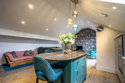 Image de The King Suite-Appartement-en Ville-Sdb privée avec douche-Vue ville