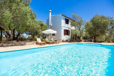Image de Villa Alkyon - Trois Chambres Villa, Couchages 6
