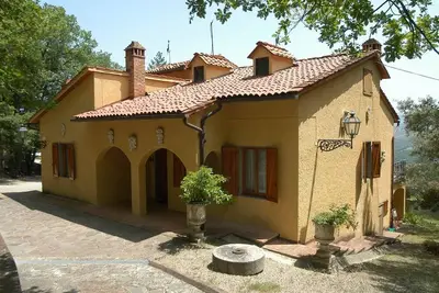 Image de Appartement à San Donato, A/C, court de tennis, piscine, barbecue, Chianti Vm