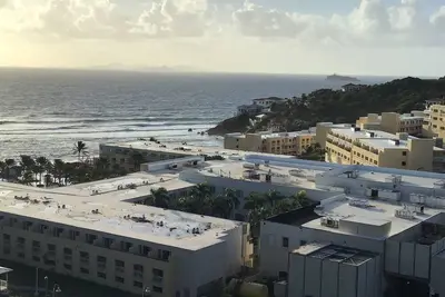 Image de St Martin-Feb24-Mar2-2024 ocean view Ultra Modern 3bed/2Ba Condo -Oyster Pond-