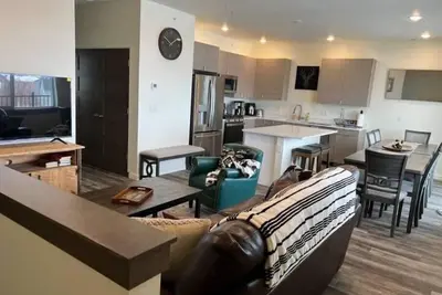 Image de New Construction- Loft Condo near Bozeman/Big Sky\n\n