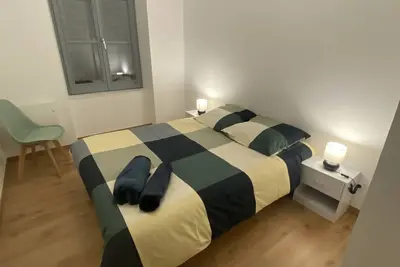 Image de Superbe appartement en face des thermes