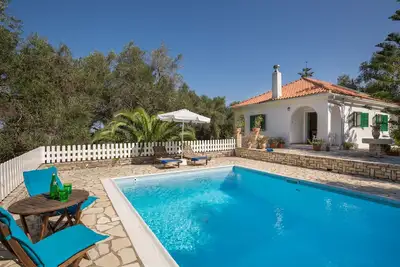 Image de Maria Villa: A Blissful Sanctuary by the Sea