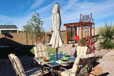 Image de A Gem in the Desert - We call it:\nCasa Diamond -  your “Home away from Home”\n\n