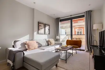 Image de Spacious Galvany 3br w/ Doorman & Private Terrace, by Blueground