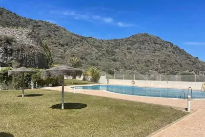 Image de Modern apartment with communal pool