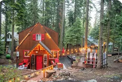 Image de Walk to Beach, Dogs Ok, Hot Tub -Salty Bear Cabin