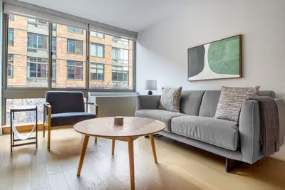 Image de Exceptional Chelsea 1br w/ Doorman & W/D, nr West Village, by Blueground