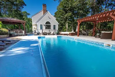 Image de Barnstable Luxury Family Retreat