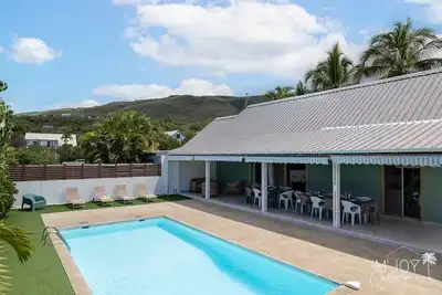 Image de Villa Des Ormeaux, idéale pour 18 personnes