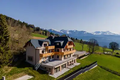 Image de Appartement avec piscine
