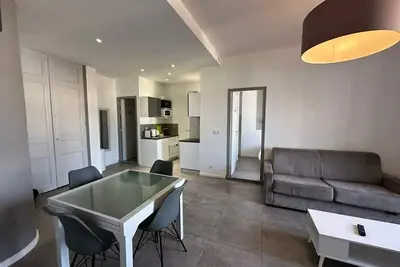 Image de B081 - Bel appartement Cannes - Tassigny