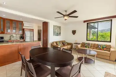 Image de Breezy Paradise 2 bed\\2bath with mountain view