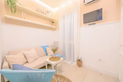 Image de Atractivo apartamento de un dormitorio con patio interior junto al Intercambiador de Avenida América Ctg83