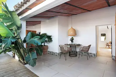 Image de Studio \"Bedandbeach\" près de la plage avec terrasses privées et Wi-Fi
