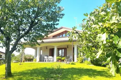 Image de Etage De 105 M2 Independant Belle Villa Avec Gd Jardin Terrasse De 2 A 6 Pers.
