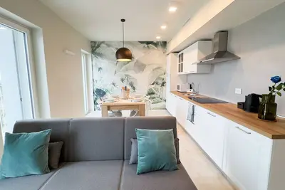 Image de Seafront Modern Farmont Acquamarine Suite
