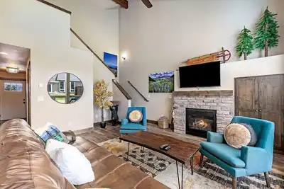 Image de Hot tub! Dogs Ok! Views, near park!