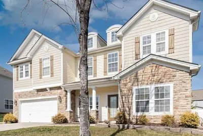 Image de Must See! Amenity filled home-quiet neighborhood! \n\n