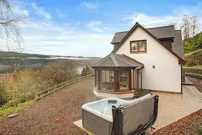 Image de 3 bedroom accommodation in Foyers, near Inverness