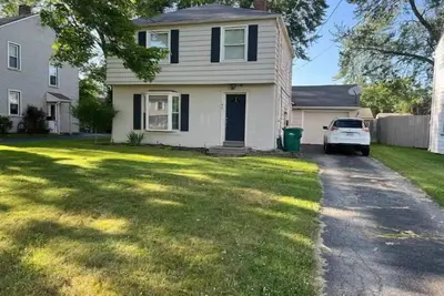 Image de Boardman - Spacious Cape Cod Home - Free Parking