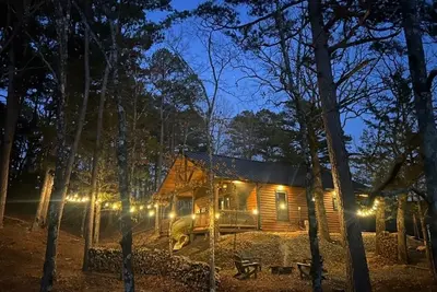 Image de Premium cabin with all the amenities and close to trails.