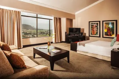 Image de Best Place to Stay in Lesotho! Onsite Pool & Spa! Close to Kingdom of the Sky