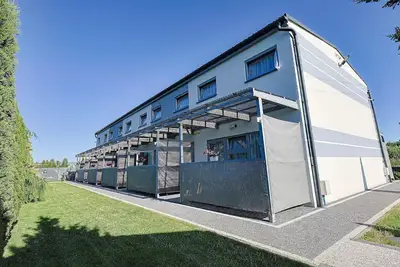 Image de Appartement de vacances Ustka pour 1 - 5 personnes avec 2 chambres à coucher - Maison mitoyenne