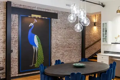 Image de The Plaid Peacock - minutes from Mammoth Cave. Family sized, downtown Glasgow! \n\n