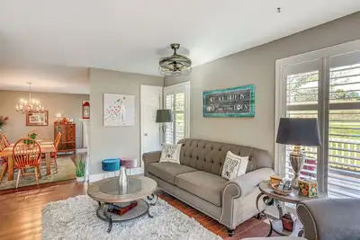 Image de Spacious Lucas Home w/ Private Pool & Game Room!