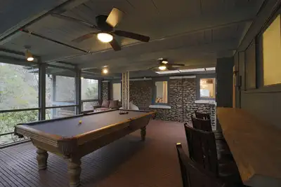 Image de Welcome to our beautiful Blue Belle, a Historic gem in Medford, Or!