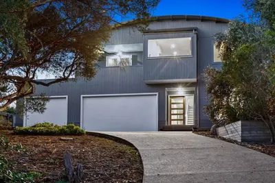 Image de Coastal 5 Bedroom Rye beach escape - suitable for families or groups.