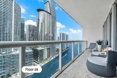 Image de Mvr Stylish High-Rise with Epic Views